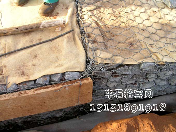 鋅鋁合金雷諾護(hù)墊13131891918 鋅鋁合金雷諾護(hù)墊13131891918